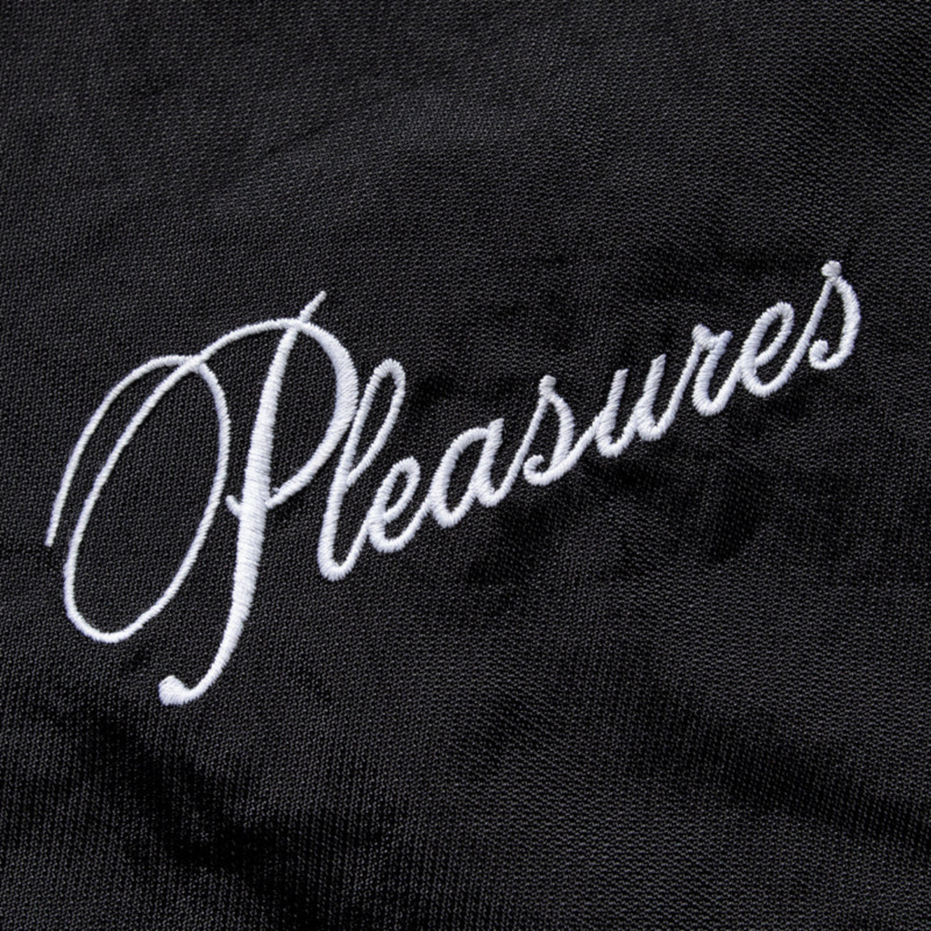 png_1500x1500_67623147