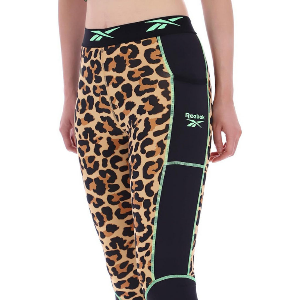 png_1500x1500_68356113